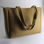 TOTE LIGHT BROWN-PSY BAGS